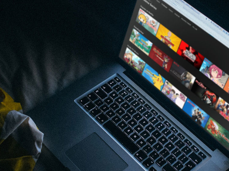 A laptop with Netflix