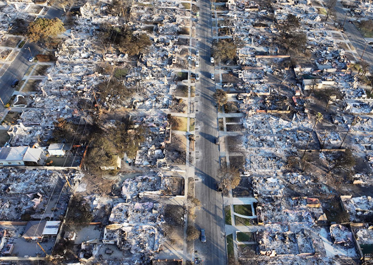 An aerial view of homes which burned in the Eaton Fire on January 21, 2025 in Altadena, California.